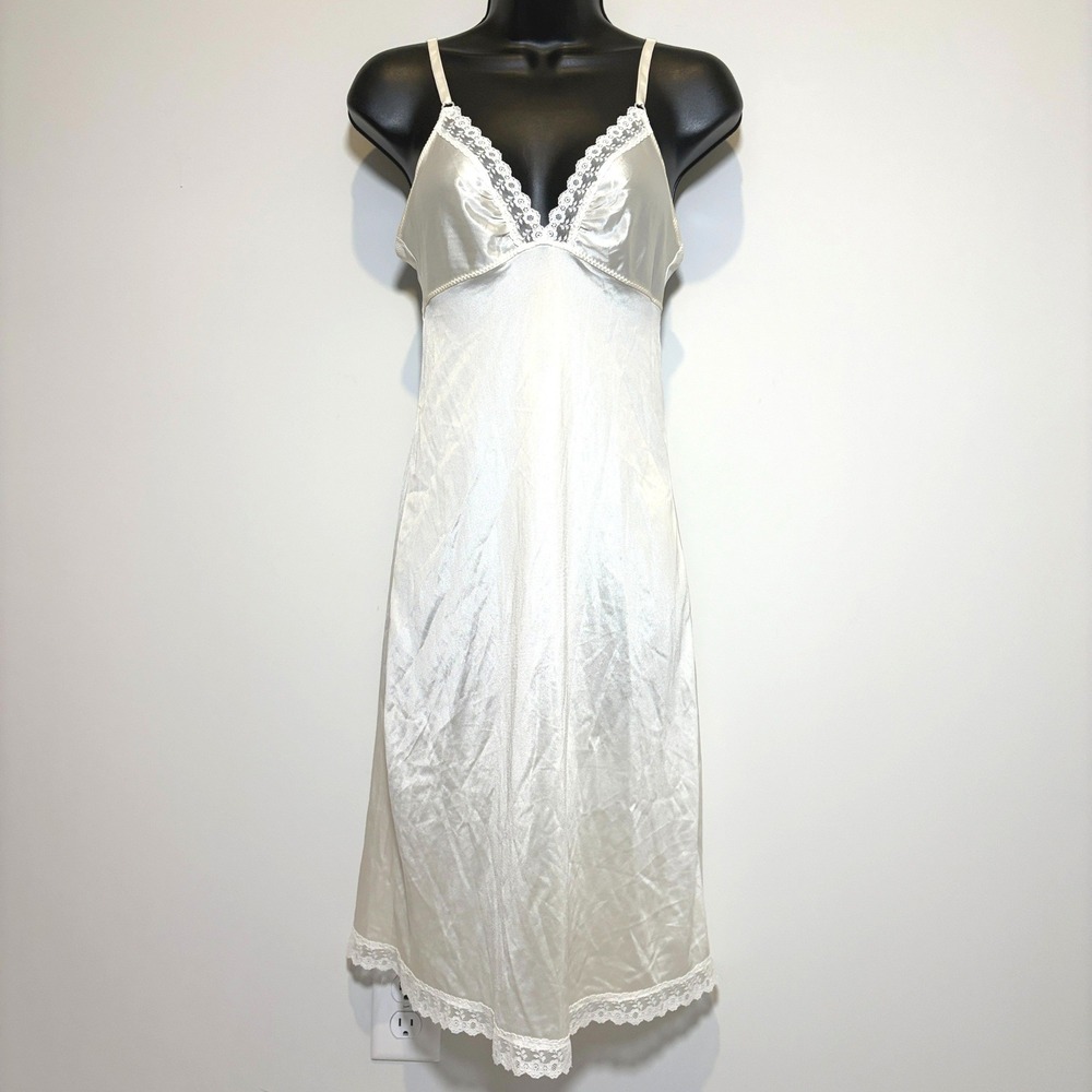 Vintage Coquette Full Slip Lace Trim Antron III Ballet Nylon Bridal Ivory